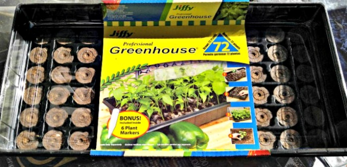 Peat pot greenhouse kit